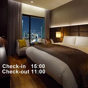 Hotel Mitsui Garden Premier Osaca